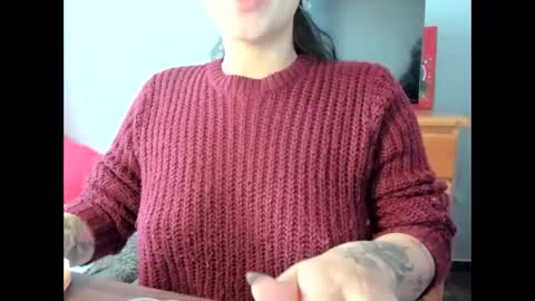 emily_vixen_ online show from 10.27.25