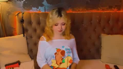 Baby Emelli online show from 05.13.26
