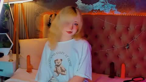 Baby Emelli online show from 07.09.26