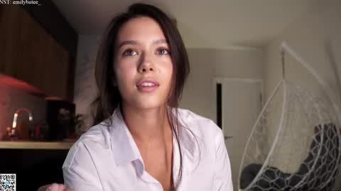 emilybatee online show from 04.20.26