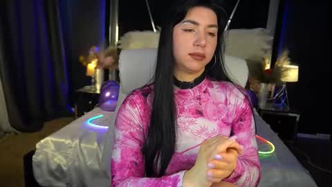 Emy online show from 01.17.26