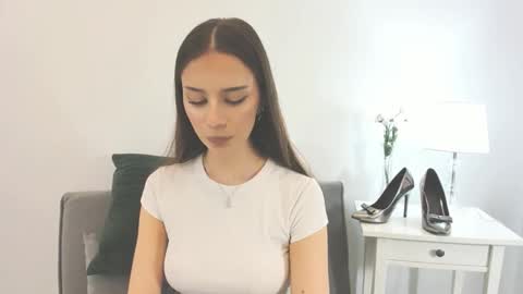 EmilyCharming online show from 02.18.25