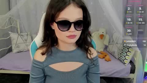 Snapshot of emilychaves chatting on 02.11.26 Emilyhaves online show from 02.11.26