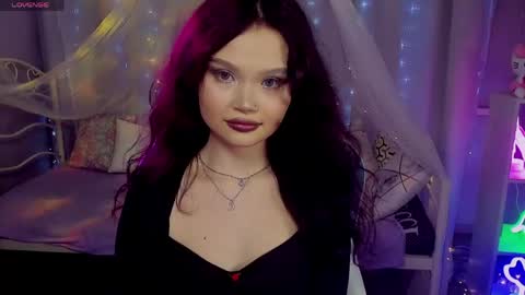 Snapshot of emilychaves chatting on 05.03.26 Emilyhaves online show from 05.03.26
