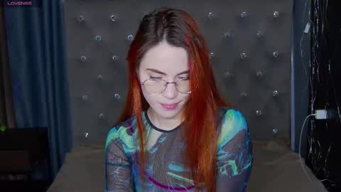 EmilyKents online show from 02.10.25