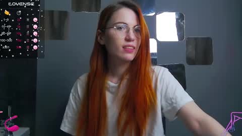 EmilyKents online show from 02.13.25