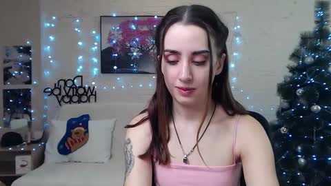 Emyli online show from 12.26.24