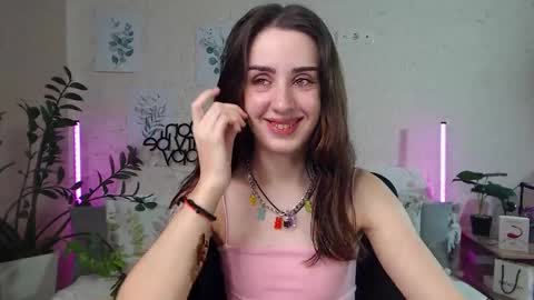 Emyli online show from 01.28.25