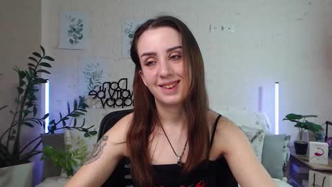 Emyli online show from 01.30.25