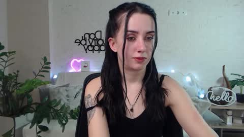 Emyli online show from 02.22.25