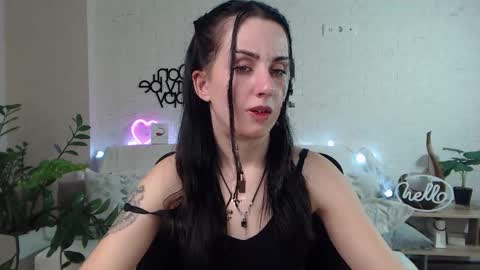 Emyli online show from 02.23.25