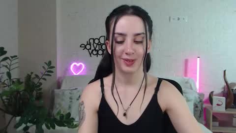 Emyli online show from 03.03.25