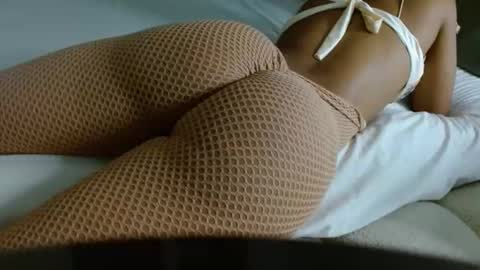 emily monrro online show from 11.16.25