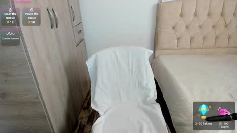 Emily online show from 03.07.25