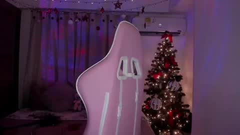 EMILY online show from 01.08.25