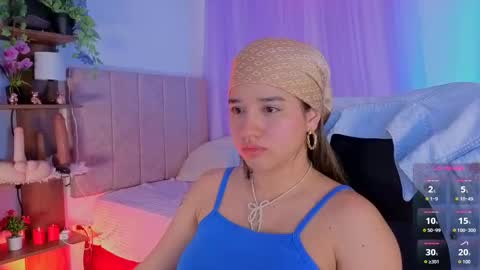 Snapshot of emilyrousex chatting on 11.29.25 emilyrousex online show from 11.29.25