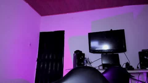  Emily Support me to have 100 likes plx online show from 04.11.26