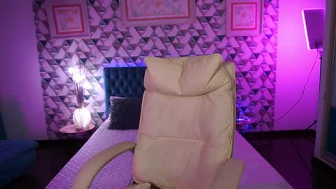  MY NAME IS Emily WELCOME EVERYONE I WILL BE HAPPY TO GIVE YOU WHAT YOU HAVE DREAMED OF FOR SO LONG online show from 04.11.26