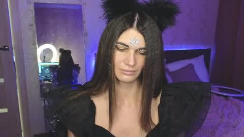 Emily online show from 12.10.24