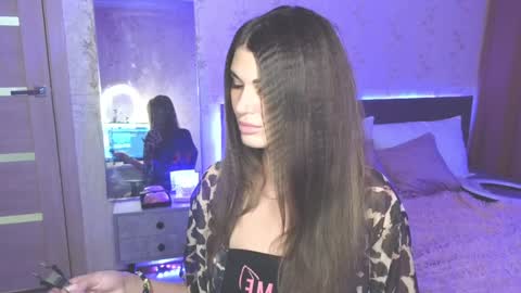 Emily online show from 12.12.24