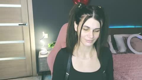 Emily online show from 02.12.25