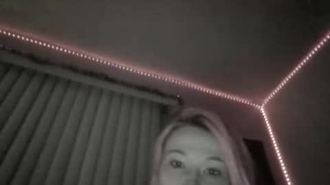 emilywarren296 online show from 11.30.25