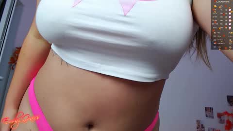 Snapshot of emilyxgrasez chatting on 09.22.25 Emily online show from 09.22.25