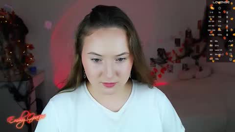 Snapshot of emilyxgrasez chatting on 11.03.25 Emily online show from 11.03.25