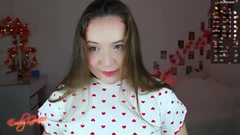 Snapshot of emilyxgrasez chatting on 11.12.25 Emily online show from 11.12.25