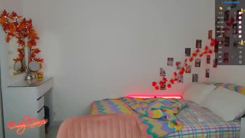 Snapshot of emilyxgrasez chatting on 11.19.25 Emily online show from 11.19.25