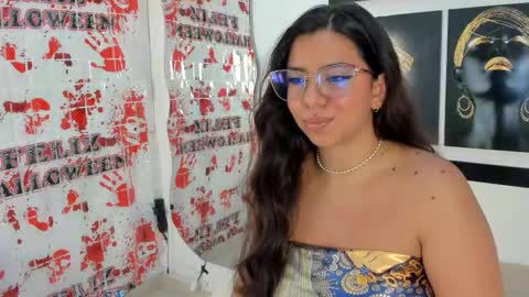 emilyy_cooperr online show from 11.06.25