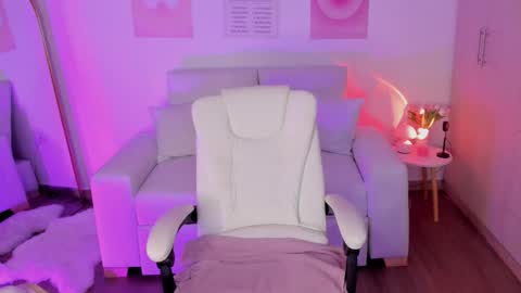 Emily  online show from 10.26.25