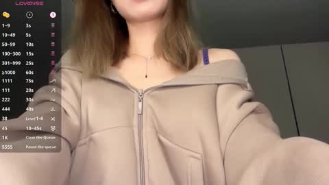 Nadya online show from 10.21.25