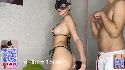 Snapshot of eminent_eva chatting on 11.16.25 Eminent Eva online show from 11.16.25