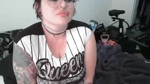 emma lotacurves online show from 01.19.25