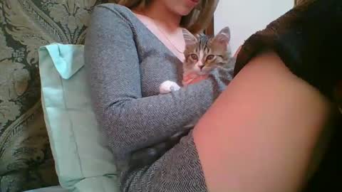 Snapshot of emma_991 chatting on 02.11.25 emma_991 online show from 02.11.25