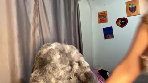 Snapshot of emma__bell_ chatting on 10.26.25 Emma Is here online show from 10.26.25