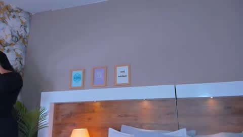 Emma  online show from 03.18.26