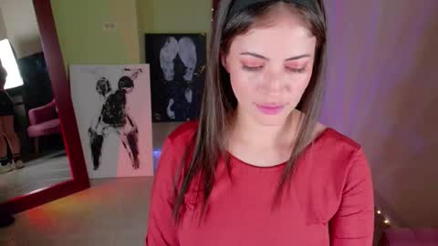 Snapshot of emma_blanco chatting on 02.12.26 Emma online show from 02.12.26