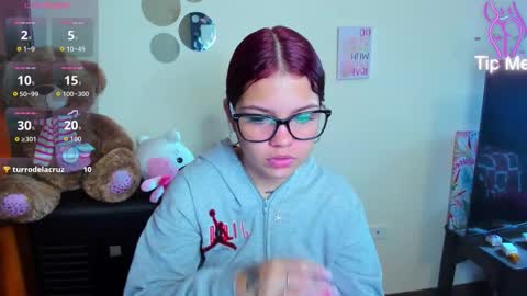 Snapshot of emma_boo_ chatting on 02.16.26 emma_boo_ online show from 02.16.26