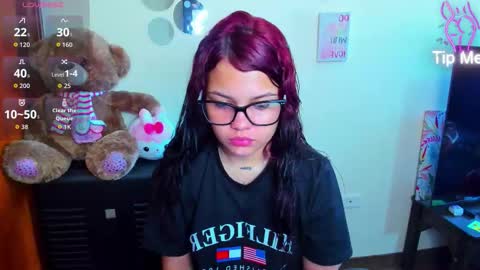 Snapshot of emma_boo_ chatting on 02.28.26 emma_boo_ online show from 02.28.26