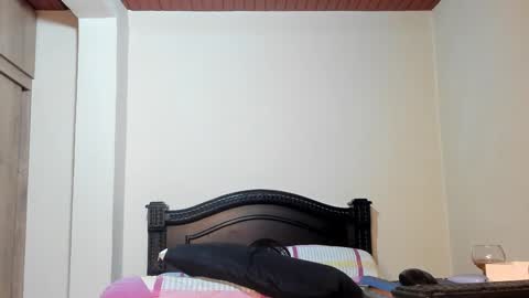 Snapshot of emma_brown777 chatting on 01.25.25 ALBA online show from 01.25.25
