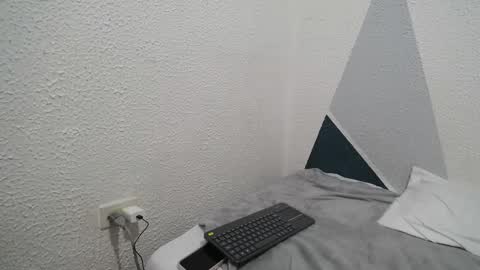 Emma Glow online show from 02.24.26