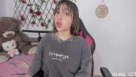 emma_grayys online show from 10.12.25