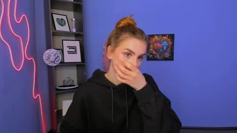 Emma online show from 04.20.26