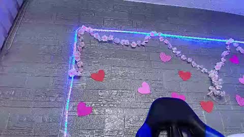 Emma Miel  online show from 12.03.25