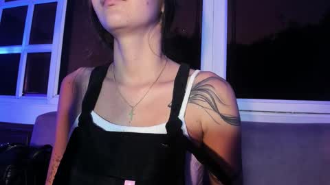 emma_jhoons online show from 02.01.26