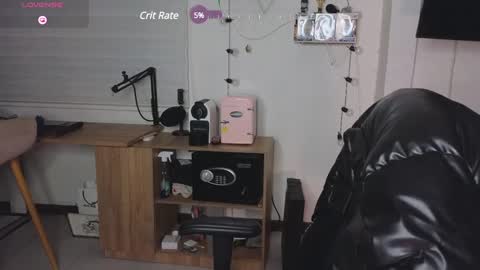 emma_johnson_ online show from 02.12.25