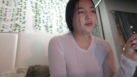 emma_johnson_ online show from 10.29.25