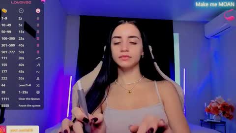 Snapshot of emma_jordan chatting on 11.10.25 Emma online show from 11.10.25